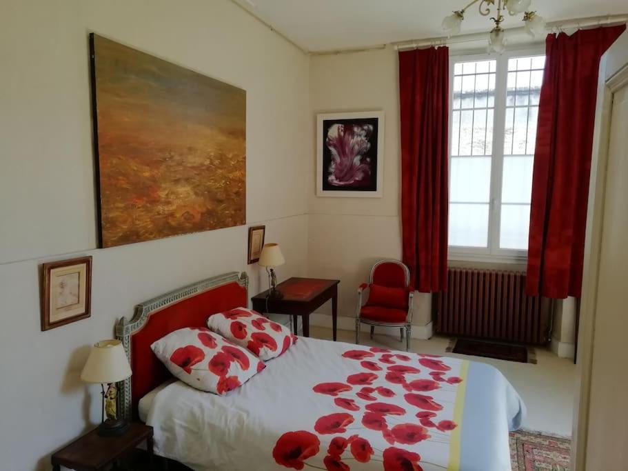 Ancien Presbytere Au Coeur Du Village Mauvezin  Luaran gambar