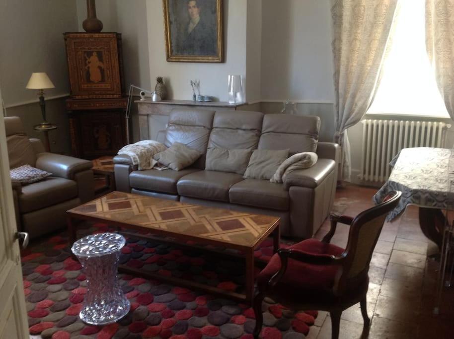 Ancien Presbytere Au Coeur Du Village Mauvezin  Luaran gambar